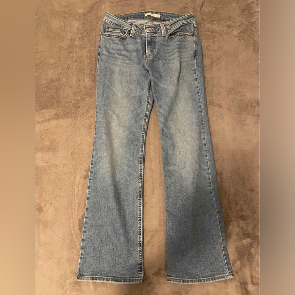 Levi low rise bootcut jeans